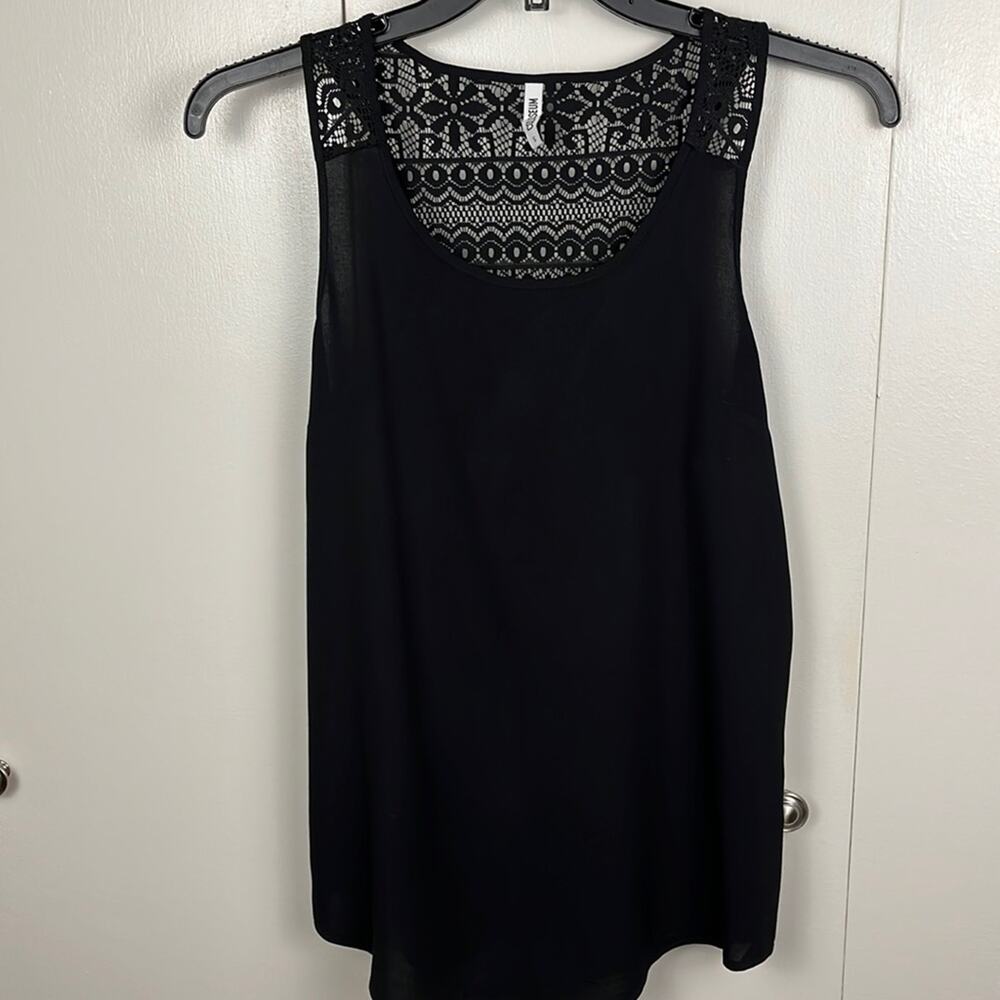 Colloseum Women's Black Tank Top Shirt Lace Back Size Small